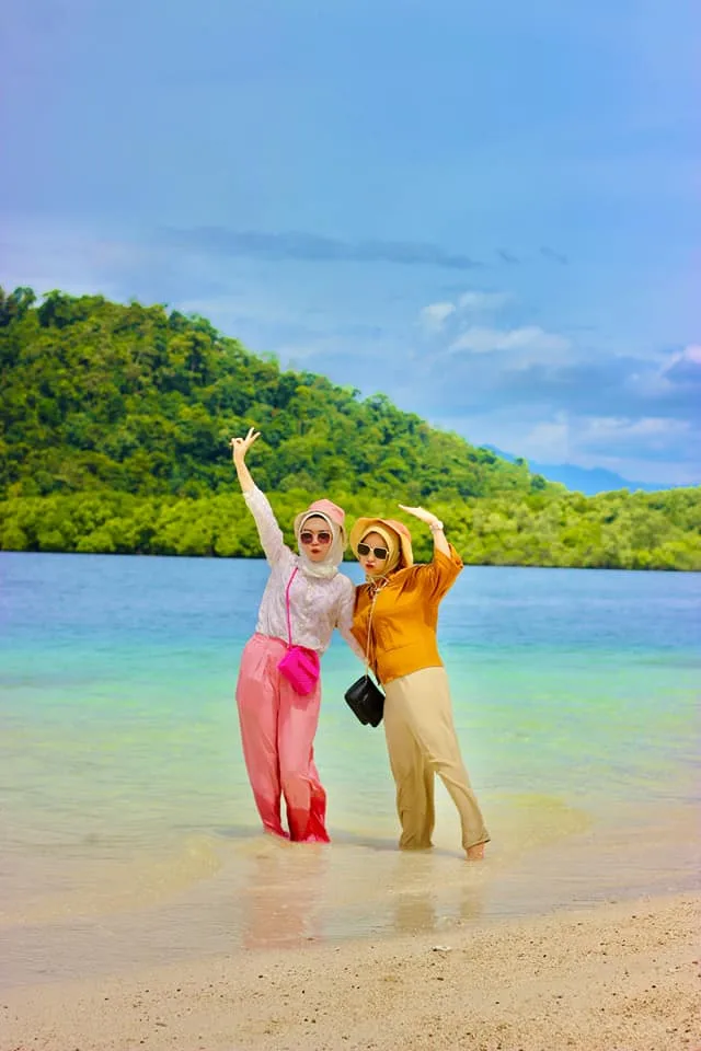 wisata pantai pahawang lampung