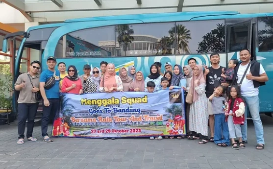Sewa Bus Pariwisata Lampung SKYBUS terbaru (2)